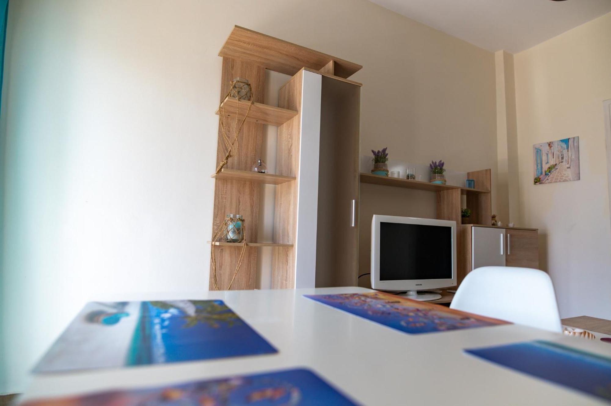 Exotic Apartment In The Center Alexandroupolis Bagian luar foto